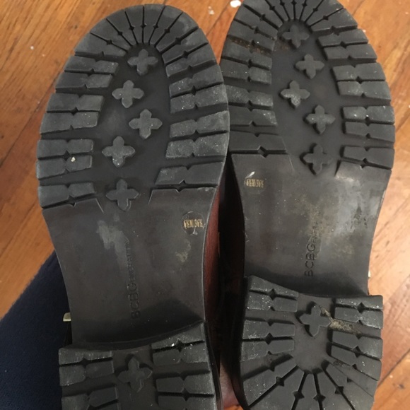 BCBG Brown leather boots with gold details - Picture 7 of 8